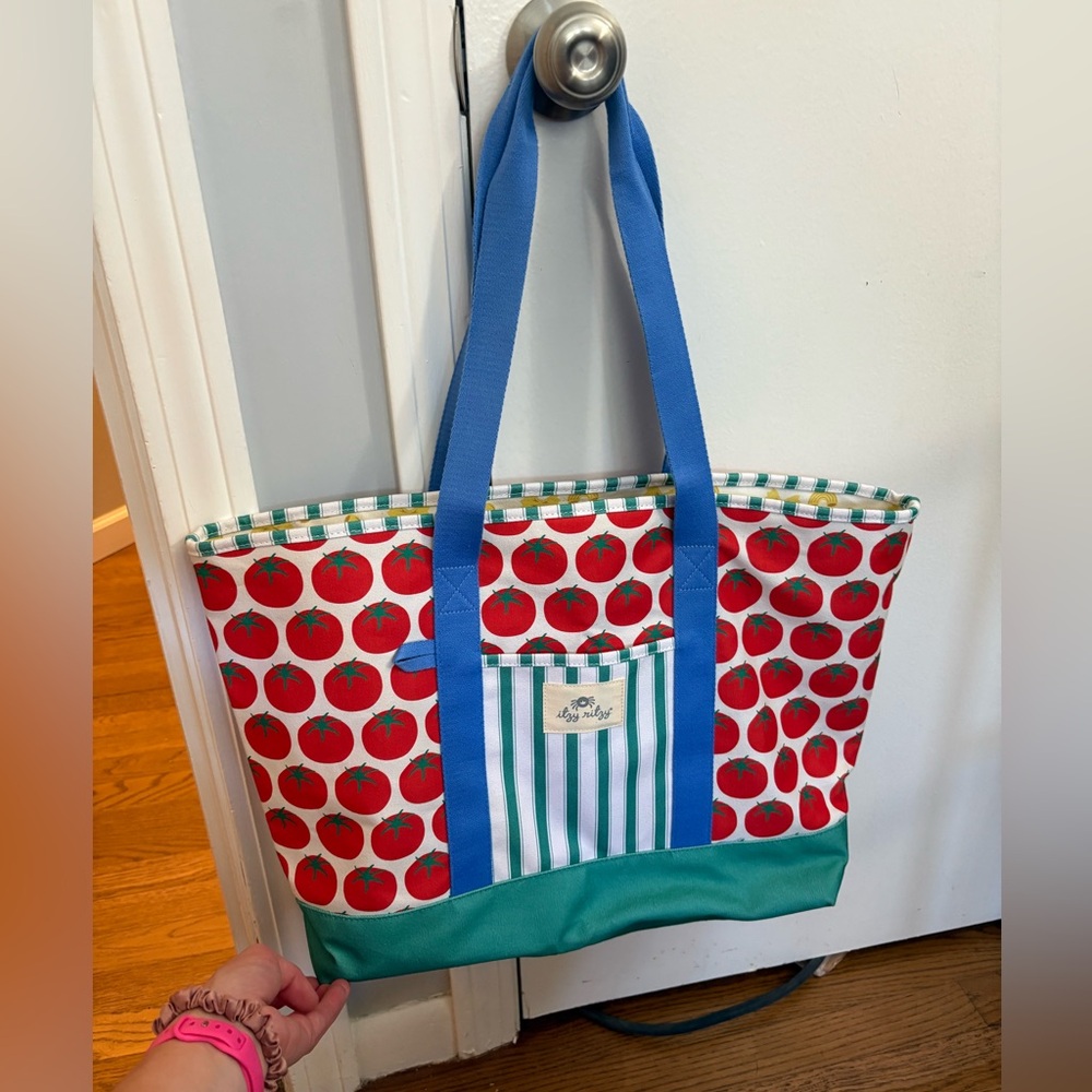 Itzy Ritzy Explorer canvas mom tote